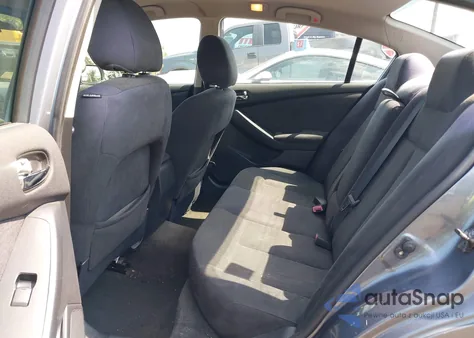 2010 Nissan Altima 2.5 S z USA, uszkodzony, nr VIN 1N4AL2AP8AN416827